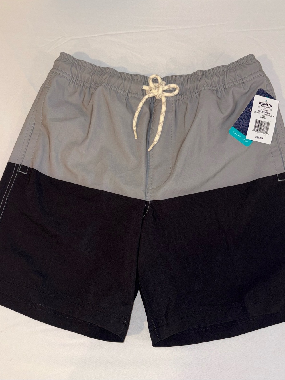 NWT Trinity Coast Gray Black Colorblock Swim Trunks Small